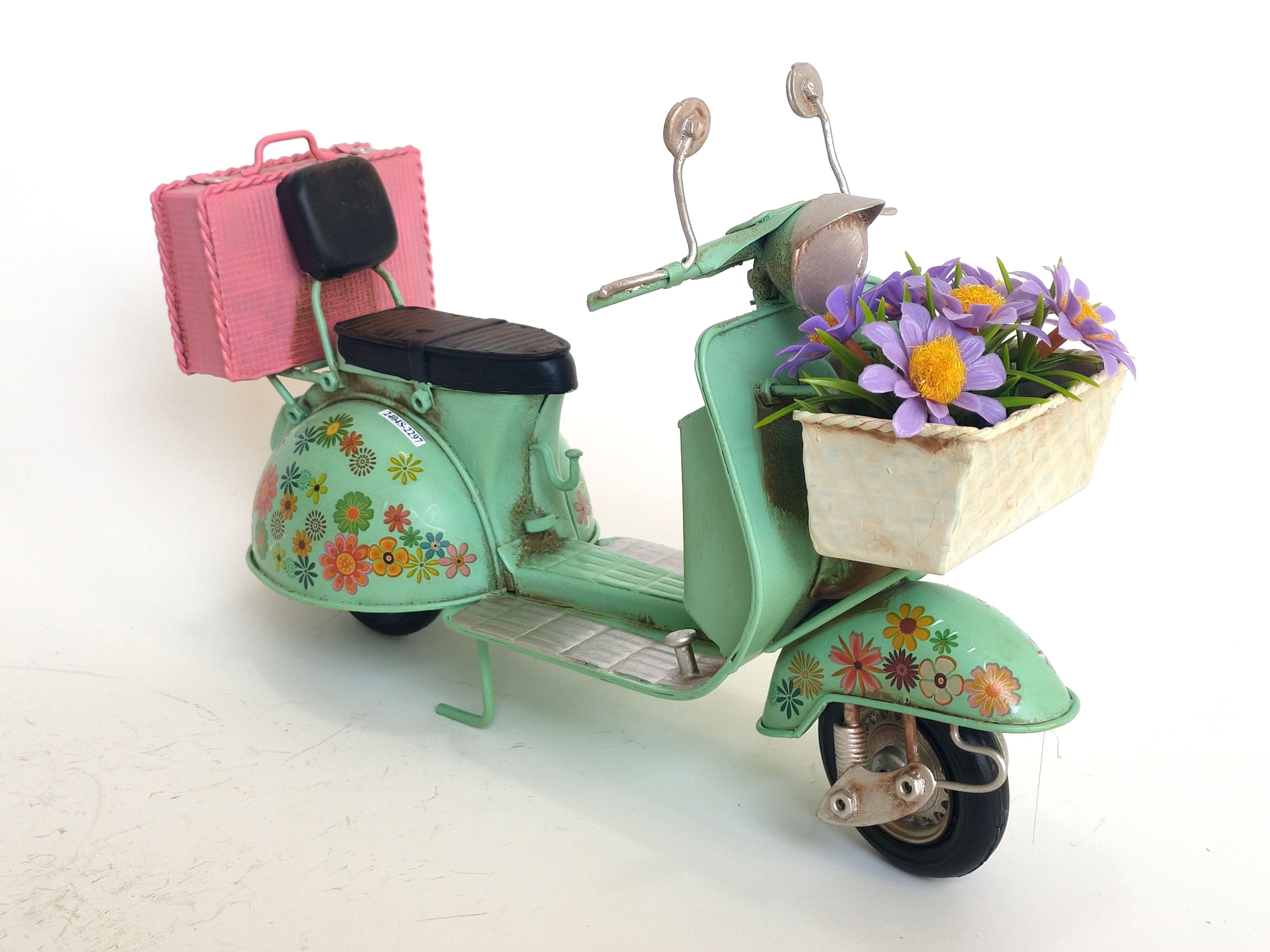 Handmade Mint Green Vintage Scooter with Basket and Flowers – Decorative Metal Ornament