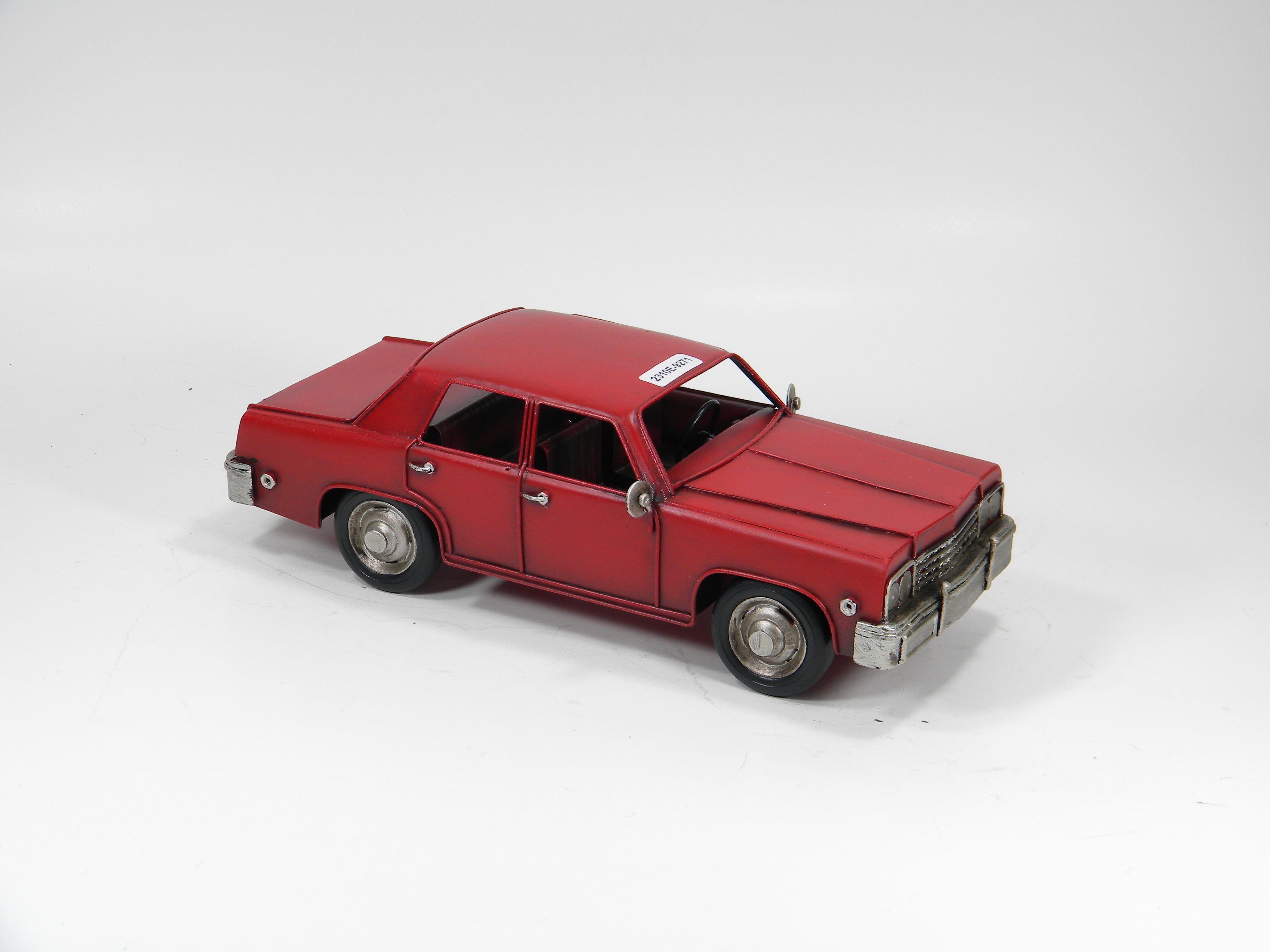 Vintage Red Coupe Metal Model Car – Classic Handmade Collectible